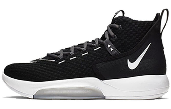 Nike Zoom Rize 2