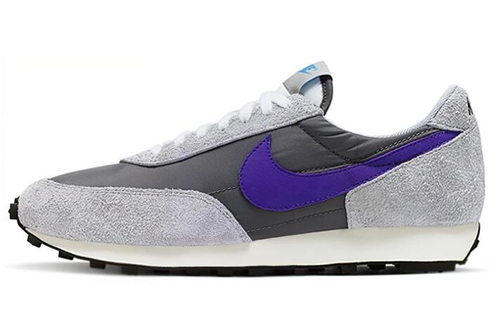 Nike Daybreak