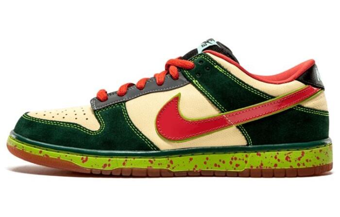 Nike Dunk SB Low Mosquito