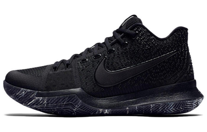 Nike Kyrie 3 "Triple Black"