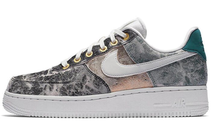 Nike Air Force 1 '07 LXX