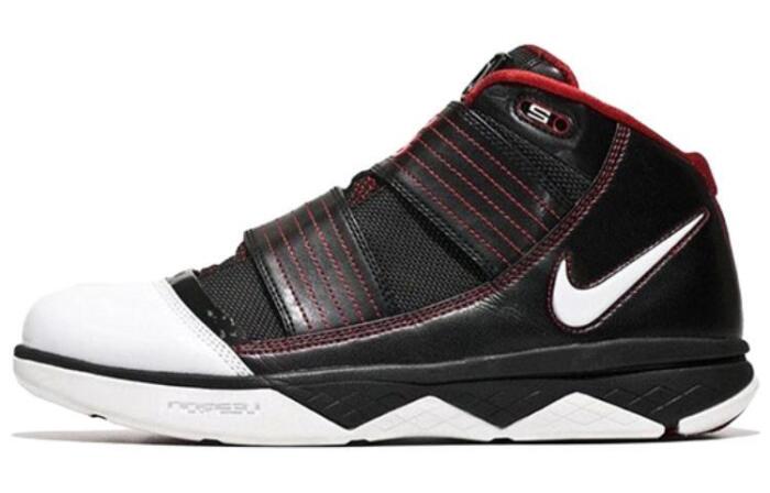 Nike Zoom Soldier 3