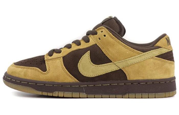 Nike Dunk SB Low Brown Pack