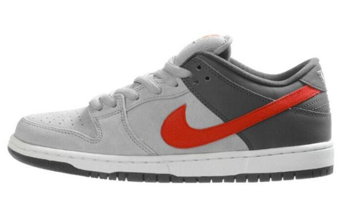 Nike Dunk SB Low Medium Grey Red