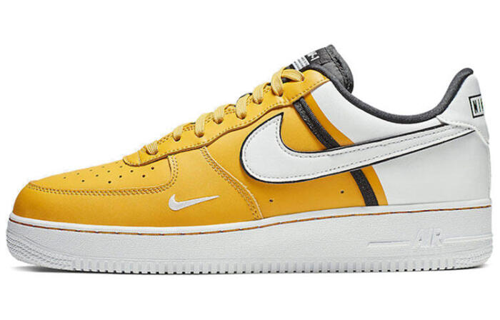 Nike Air Force 1 07 LV8