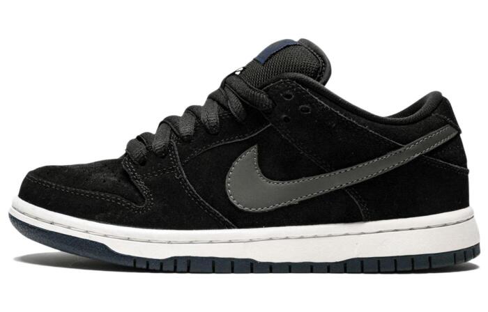 Nike Dunk SB Low Black Midnight Fog