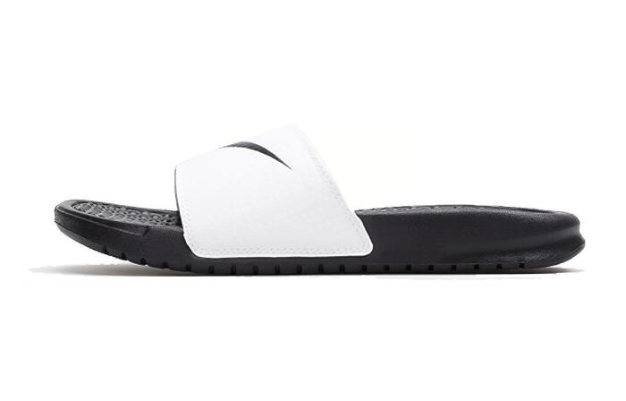 Nike Wmns Benassi Swoosh