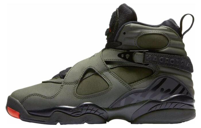 Air Jordan 8 Retro Take Flight Undefeated (GS)