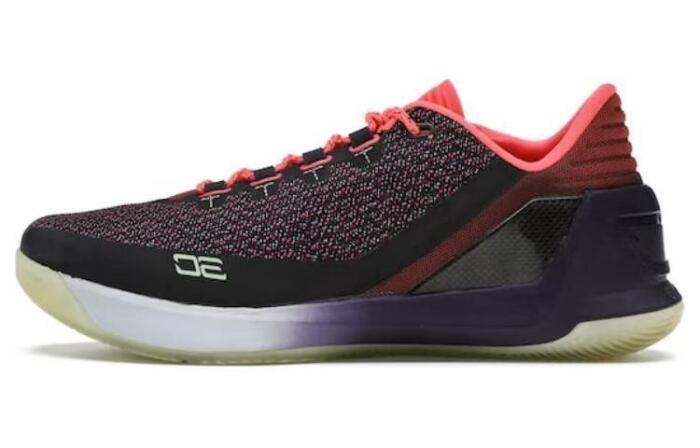 UA Curry 3 3 Full Circle