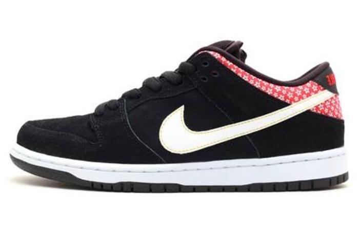 Nike Dunk SB Low Firecracker