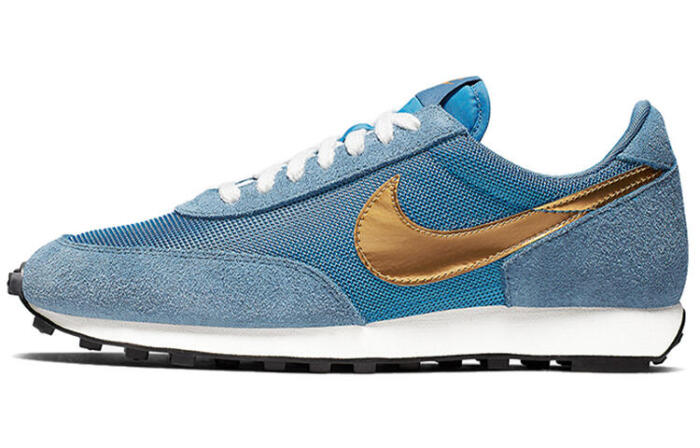Nike Daybreak SP  Metallic Gold