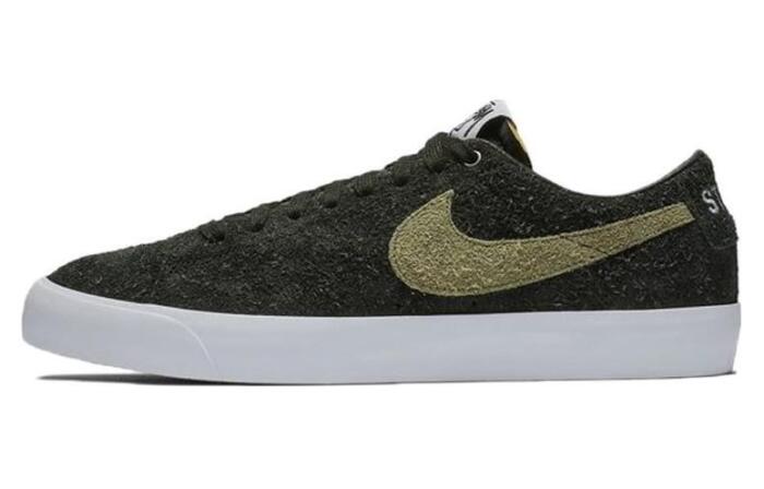 Stussy x Nike Blazer SB Zoom