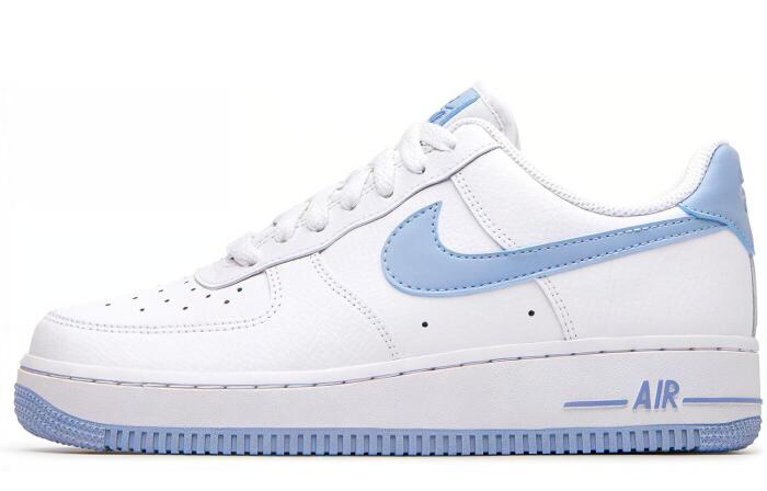 Nike Air Force 1 07