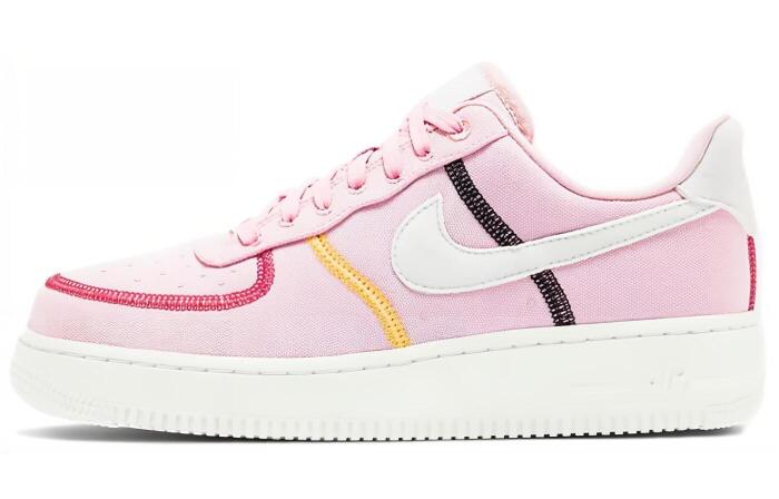 Nike Air Force 1 07 LX