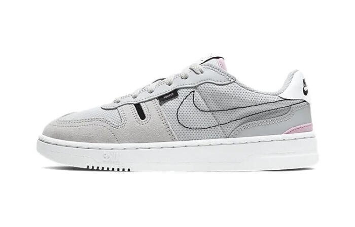 Nike Squash Type