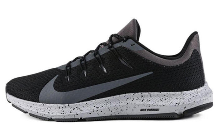 Nike Quest 2 SE