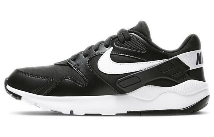 Nike LD Victory