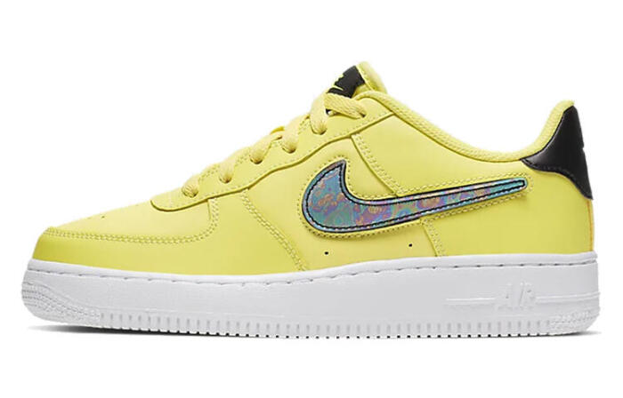 Nike Air Force 1 LV8 3