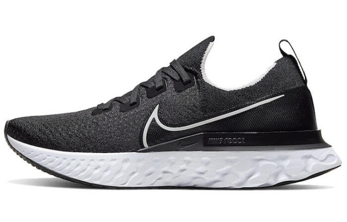 Nike React Infinity Run Flyknit 1