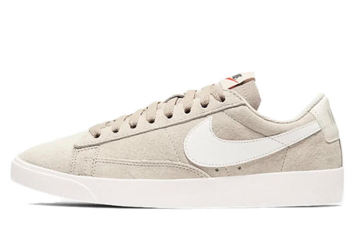 Nike Blazer SD