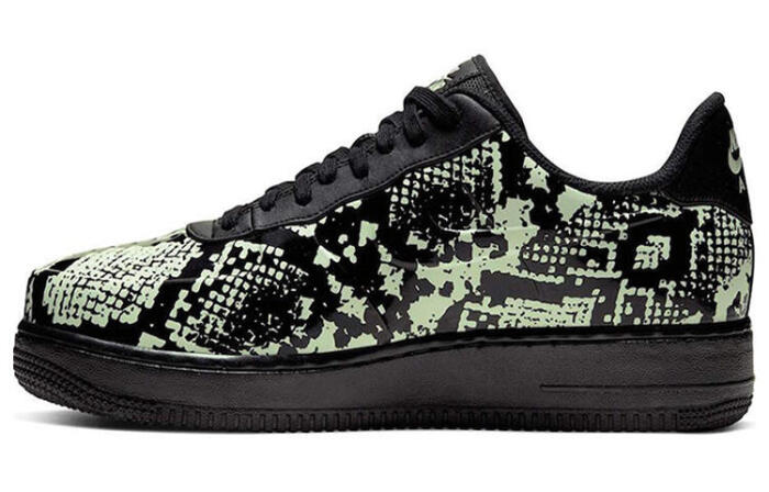 Nike Air Force 1 Foamposite Snakeskin