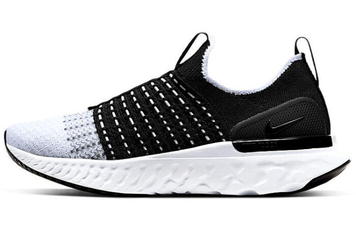 Nike React Phantom Run Flyknit 2
