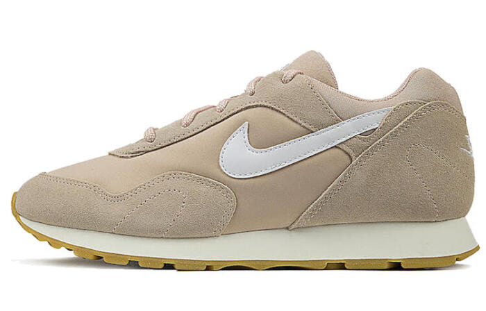 Nike Outburst