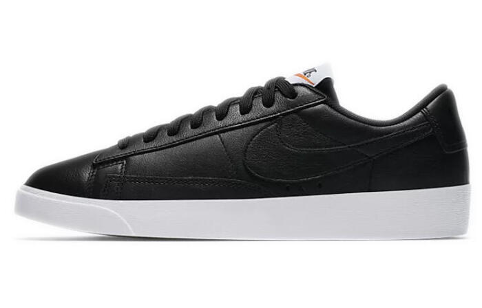 Nike Blazer LE