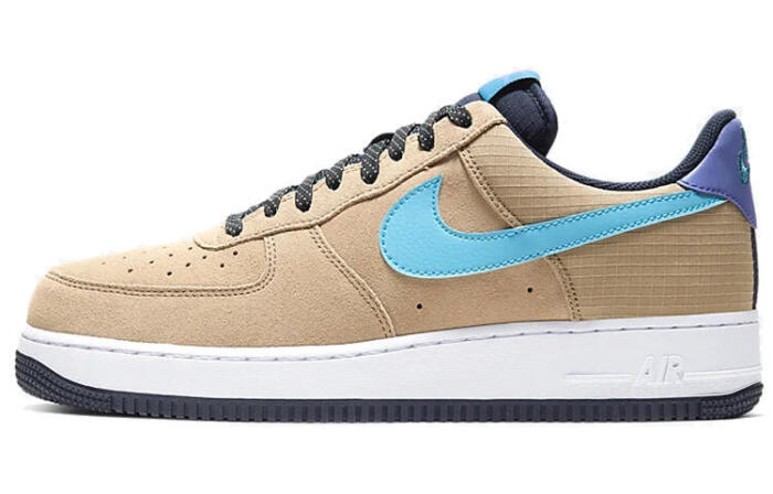 Nike Air Force 1 '07 LV8 2
