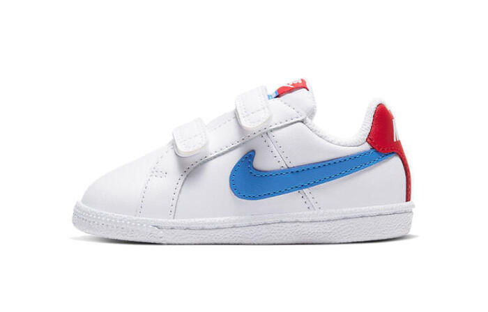 Nike Court Royale