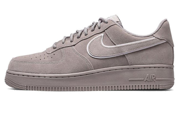 Nike Air Force 1 07 LV8 Suede