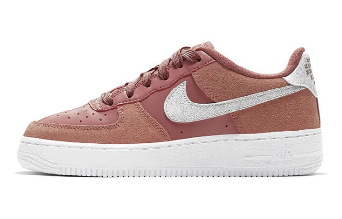 Nike Air Force 1 LV8