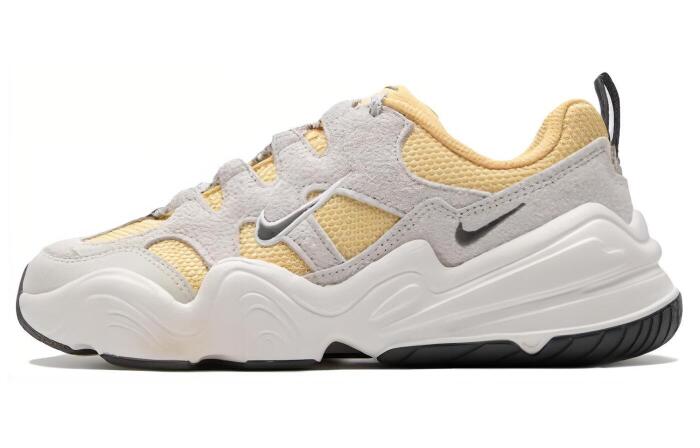 Nike Tech Hera
