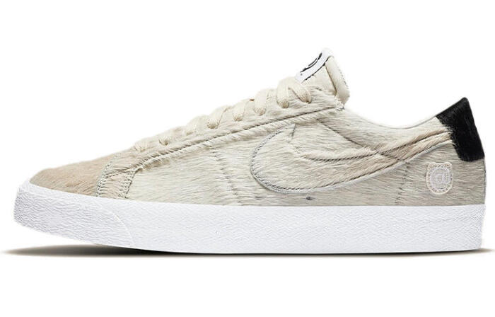 Medicom Toy x Nike Blazer qs "be@rbrick"