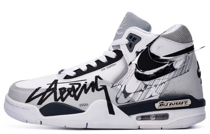 【】 Nike Flight Legacy