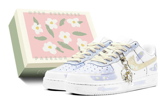 【】 Nike Air Force 1 Low