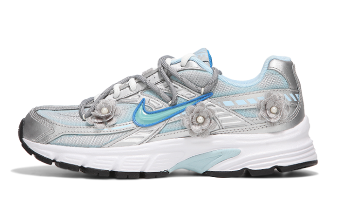 【】 Nike Initiator