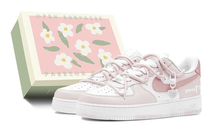 【】 Nike Air Force 1 GS