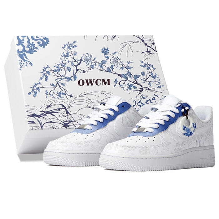 【】Nike Air Force 1 '07