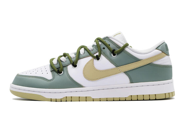 【】 Nike Dunk Low "Team Gold"
