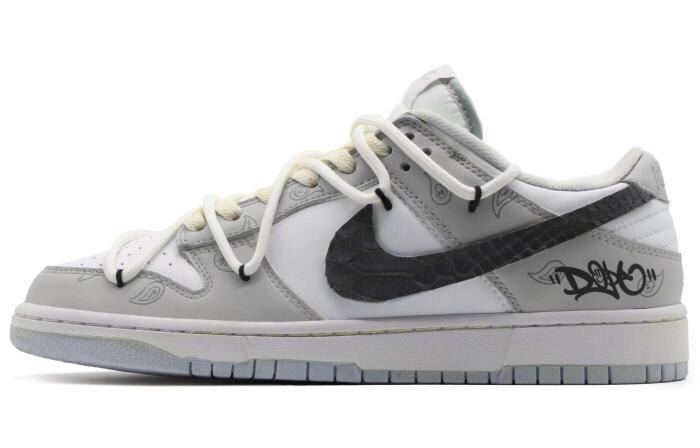 【】 Nike Dunk Low