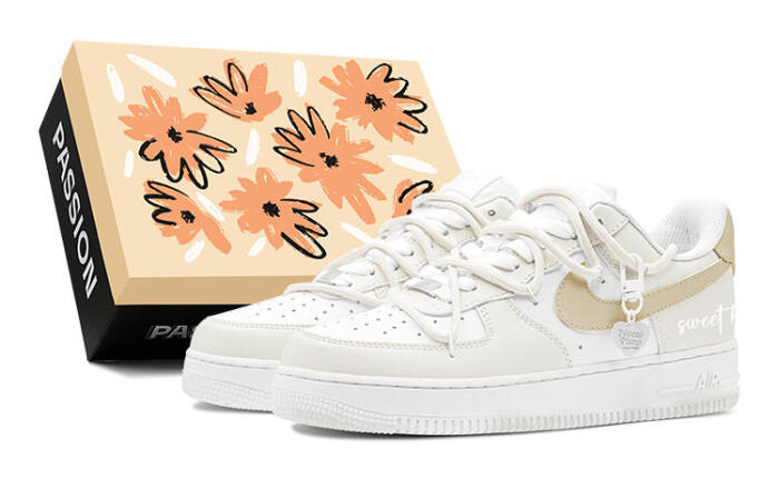 【】 Nike Air Force 1 Low