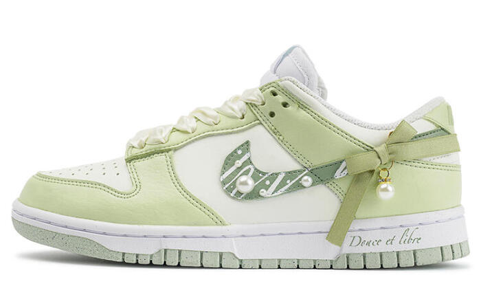 【】 Nike Dunk Low