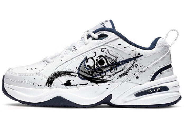 【】 Nike Air Monarch 4