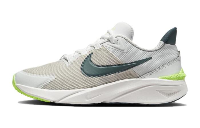 Nike Star Runner 4