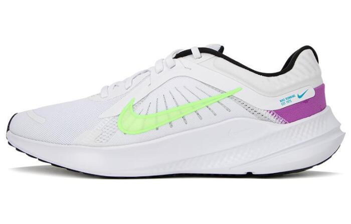 Nike Quest 5