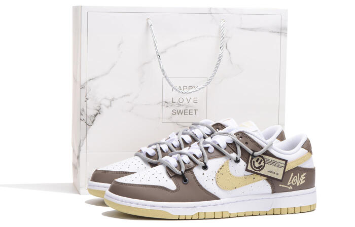 【】 Nike Dunk Low