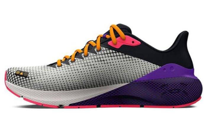 Under Armour Machina Storm