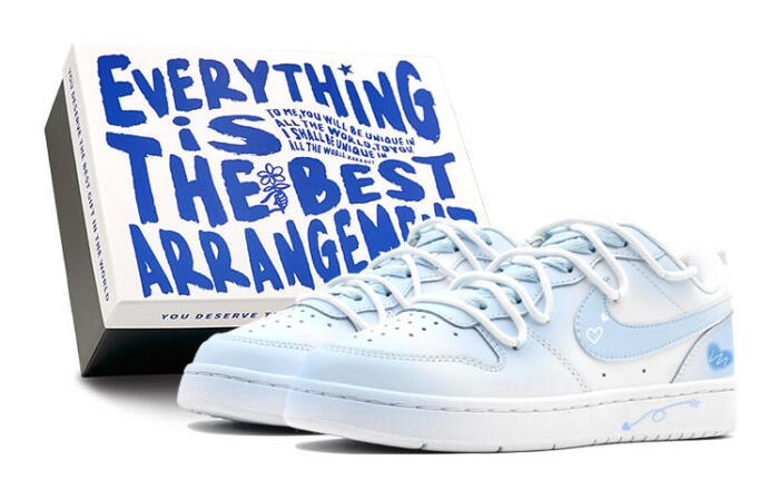 【】Nike Court Borough