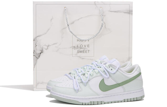 【】 Nike Dunk Low